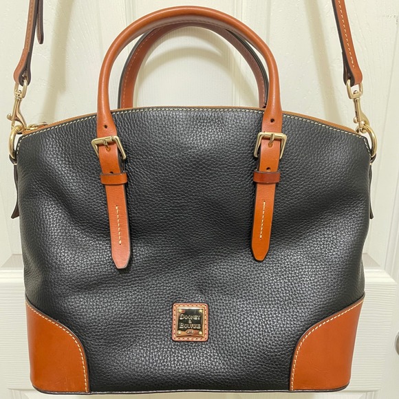 Dooney & Bourke Handbag Pebble Grain Domed Satchel Shoulder Bag Black Leather - Picture 1 of 16